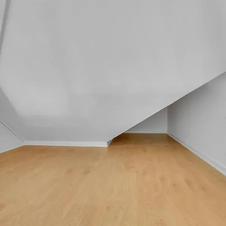 Apartment In With Wifi *